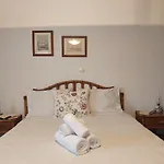 Village Sense, Pergola & Unlimited View Vakantiehuis Fallika